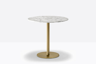 Blume Table  by  Pedrali