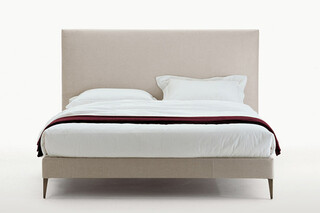 FILEMONE bed  by  Maxalto