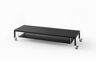Helsinki low table  by  Desalto