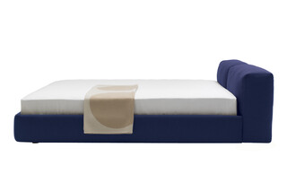 SUPEROBLONG BED  by  Cappellini